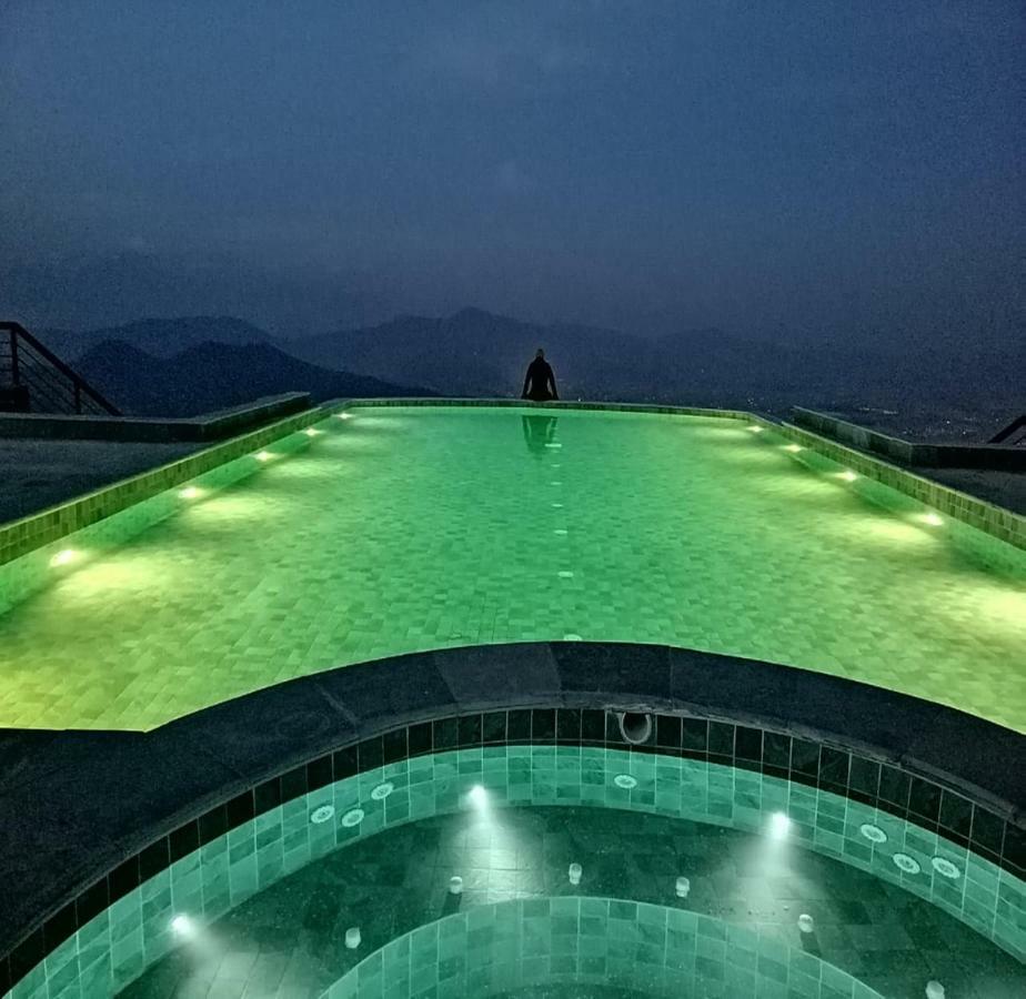 Chandragiri Hills Resort Thānkot Exterior foto